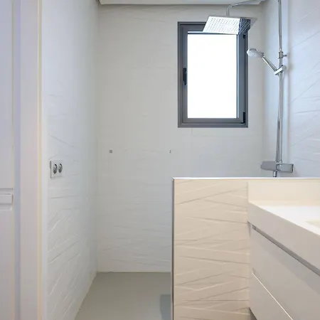 Apartment 2br Beachfront Penthouse - What'app - 0034-602-688-707 - For Reservations! *